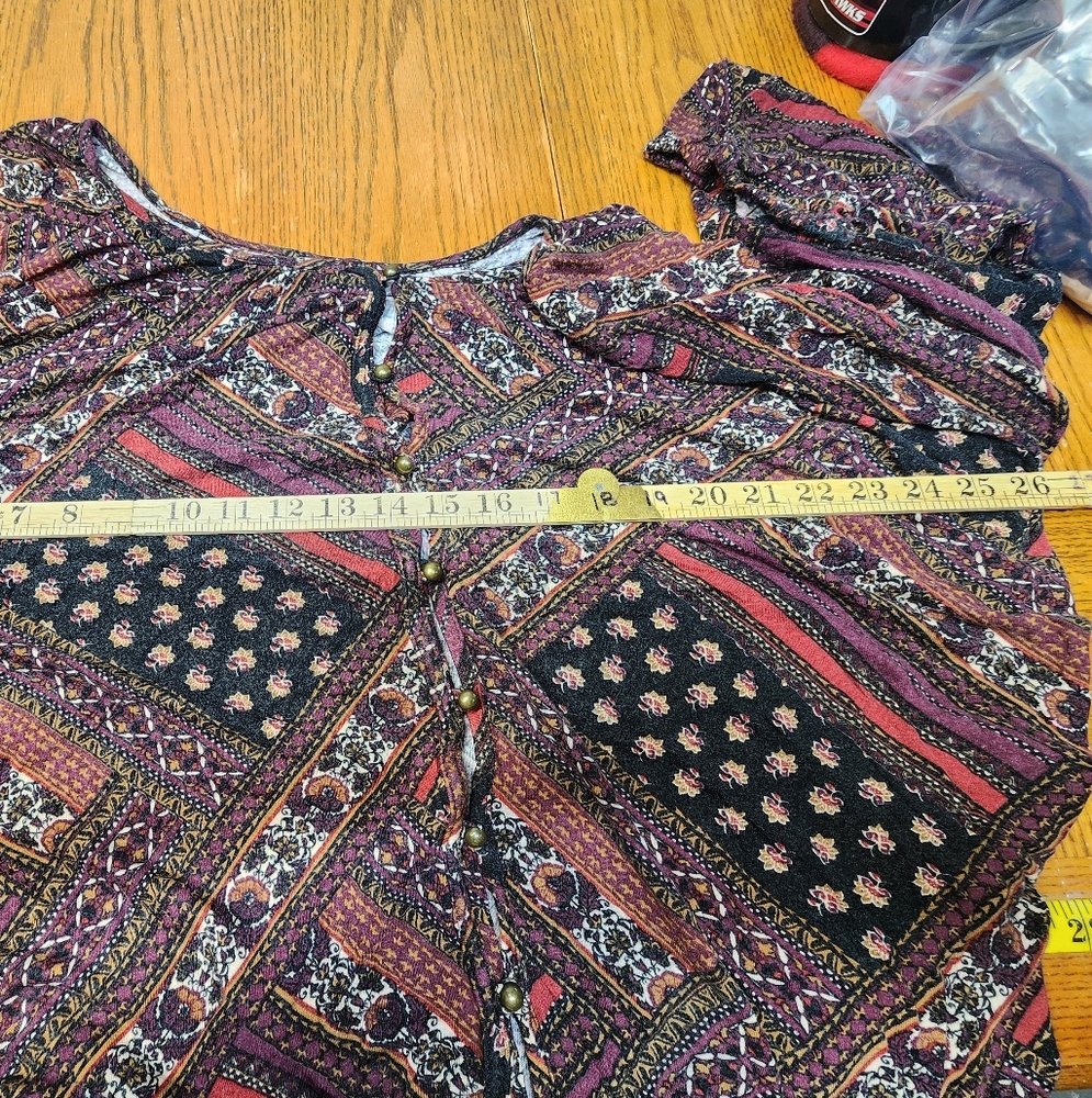 Chelsea Studio Multi-Color Long Sleeve Plus Size 1X 22/24 Top - Picture 3 of 9